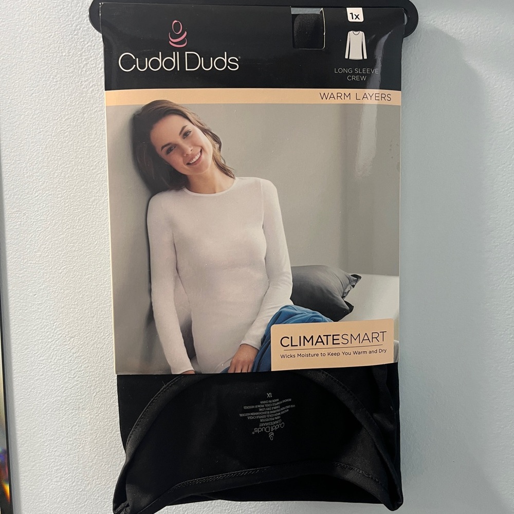 NWT Cuddl Duds Black Thermal Top